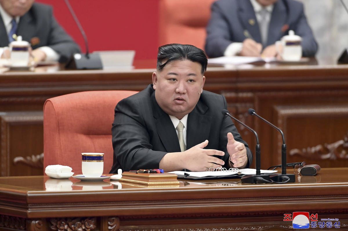 Ziemeļkorejas līderis liek militārpersonām “iznīcināt” ASV un Dienvidkoreju, ja tās tiks provokētas