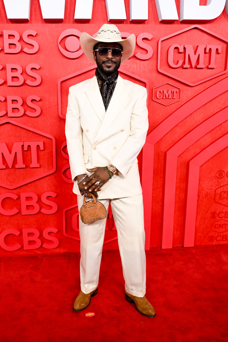 Willie Jones at the 2024 CMT Music Awards on April 7 in Austin, red carpet, Cowboy Carter, Beyoncé