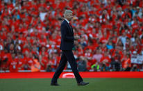 <p>Soccer Football – Premier League – Arsenal vs Burnley – Emirates Stadium, London, Britain – May 6, 2018 Arsenal manager Arsene Wenger on the pitch after the match REUTERS/Ian Walton EDITORIAL USE ONLY. No use with unauthorized audio, video, data, fixture lists, club/league logos or “live” services. Online in-match use limited to 75 images, no video emulation. No use in betting, games or single club/league/player publications. Please contact your account representative for further details. </p>