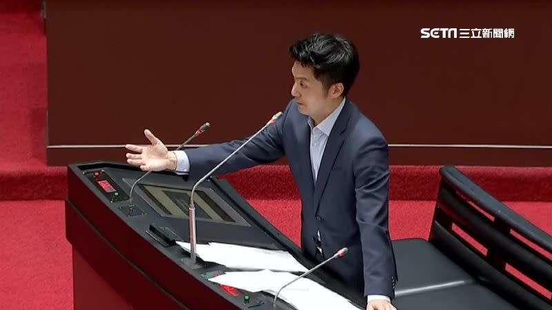 蔣萬安質詢美豬議題時被蘇貞昌問到結巴。（圖／資料照）