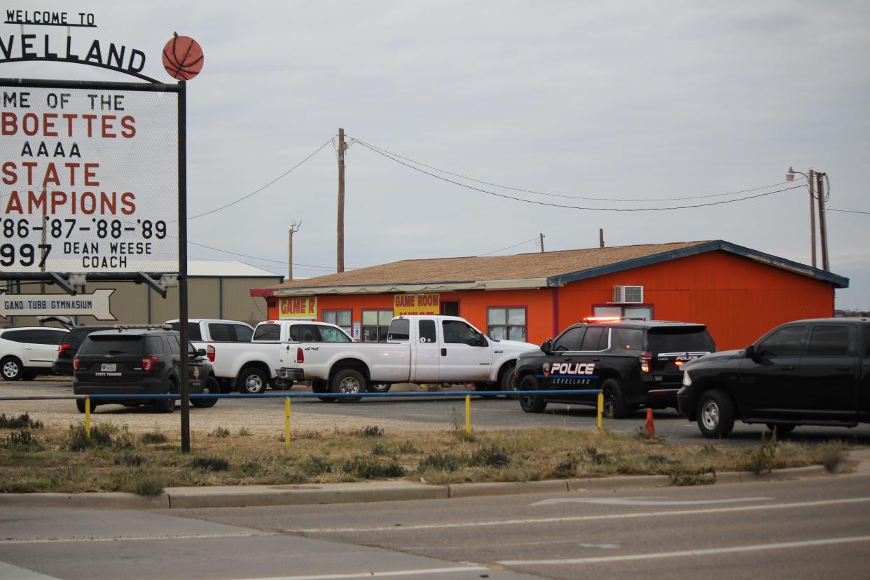 Levelland, Hockley County, DPS and FBI personnel raid a game room at the intersection of State Highway 114 and Alamo Road in Levelland on Nov. 16, 2022.