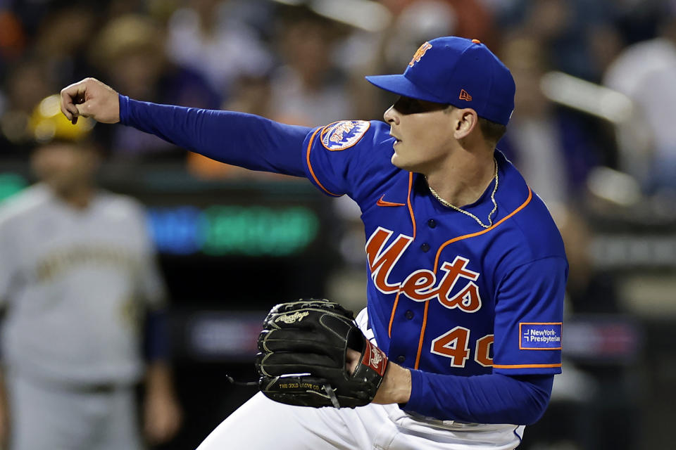 New York Mets pitcher Drew Smith throws during the sixth inning of a baseball game against the Milwaukee Brewers, Monday, June 26, 2023, in New York. (AP Photo/Adam Hunger)