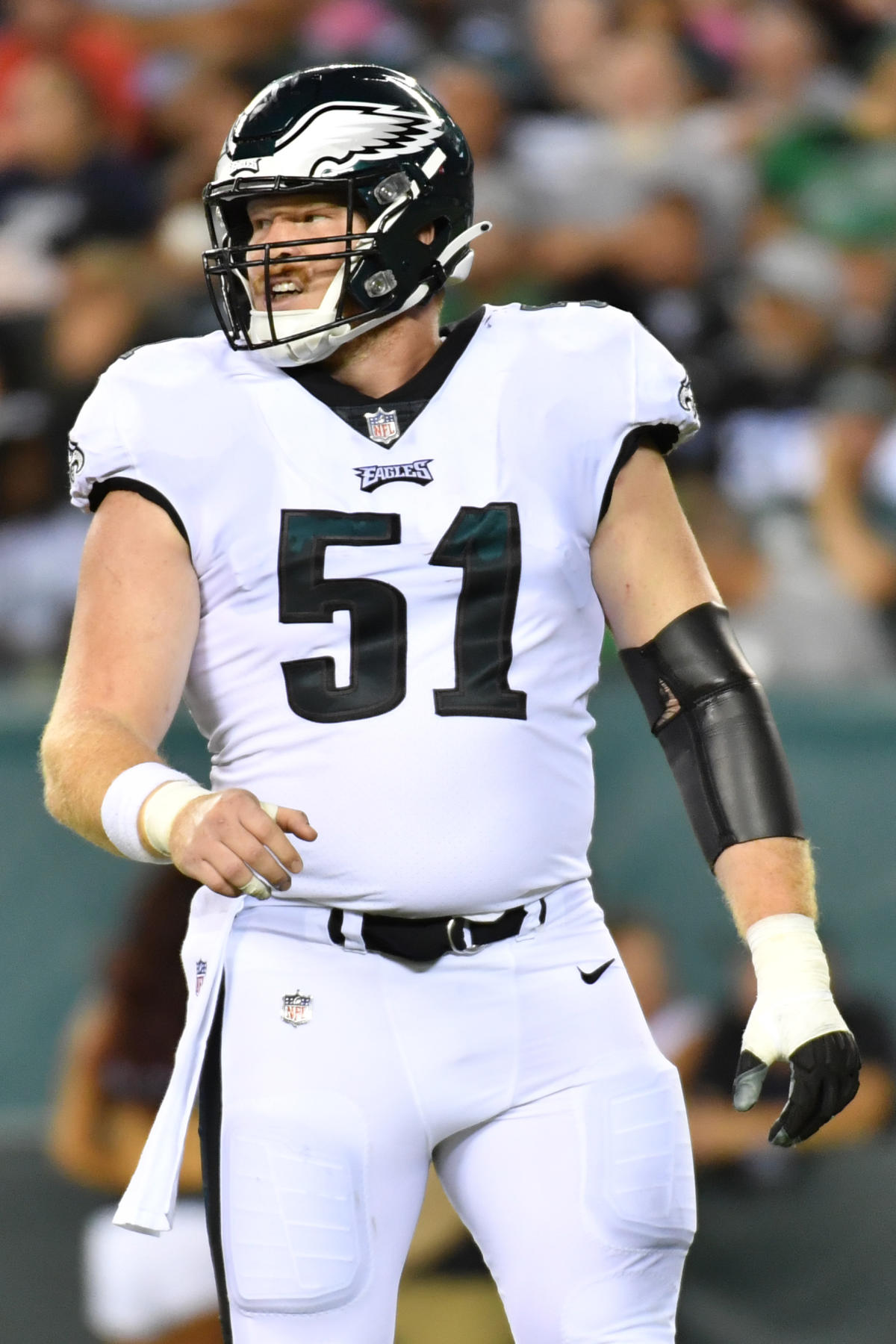 Eagles right guard Cam Jurgens expected to miss multiple weeks