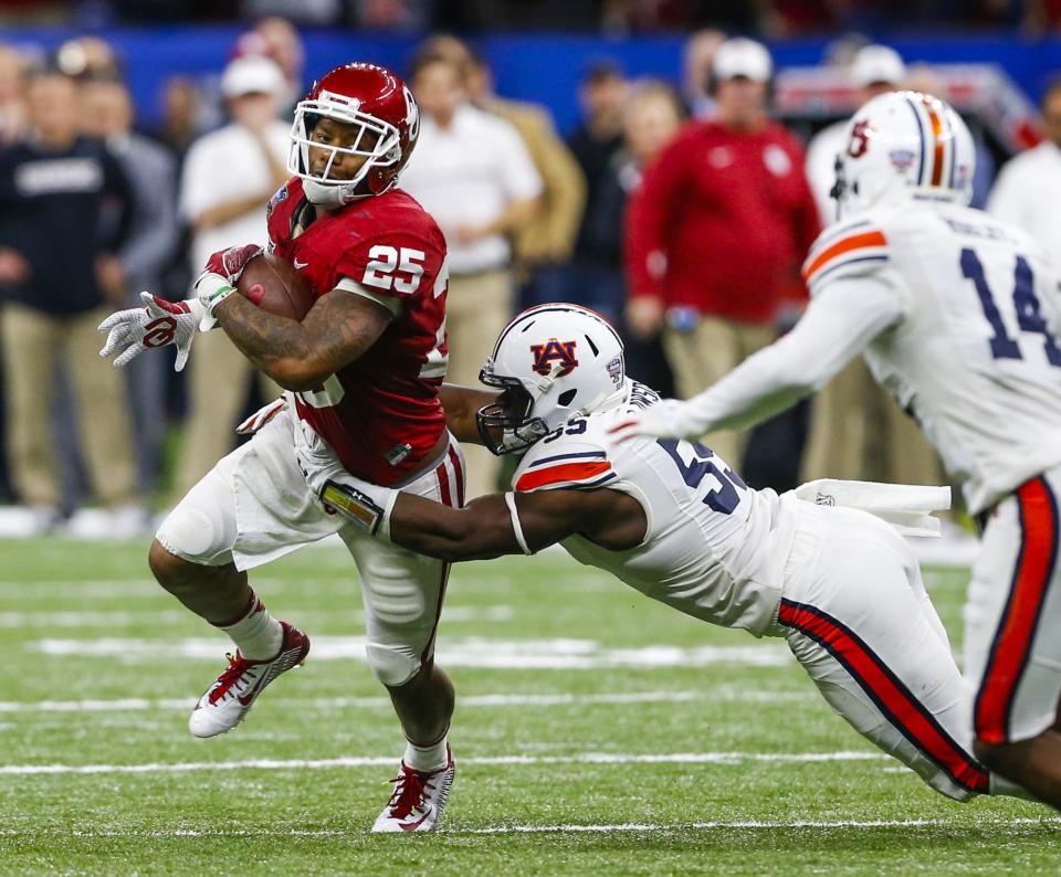 Joe Mixon declared for the NFL draft after the Sugar Bowl. (AP)