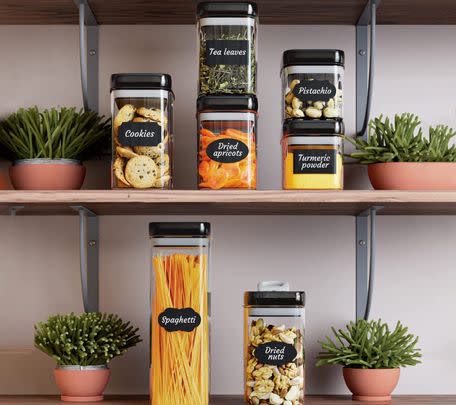 Save 15% and become the champion of kitchen organisation with these seven air tight storage containers