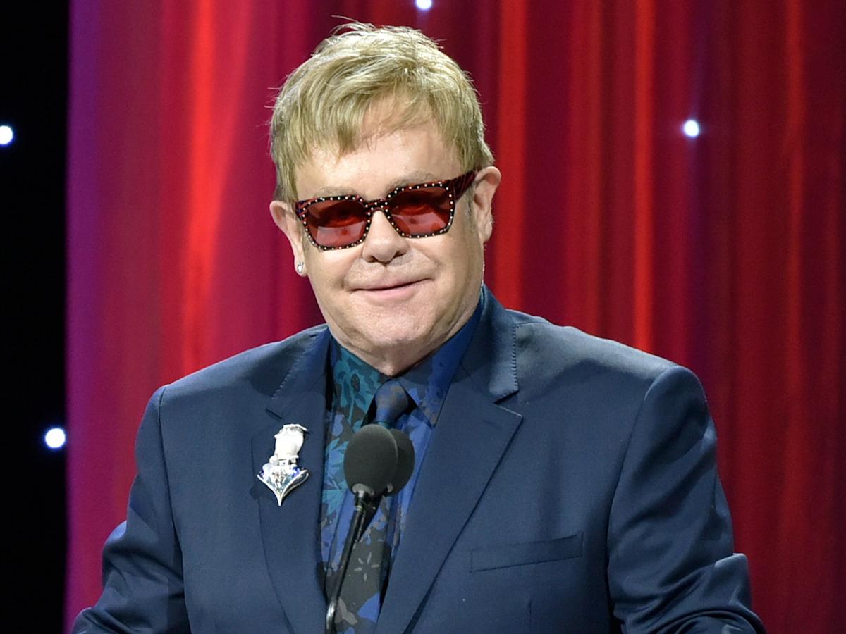 Elton John Purchased a Luxurious Treehouse in LegoShaped Glass