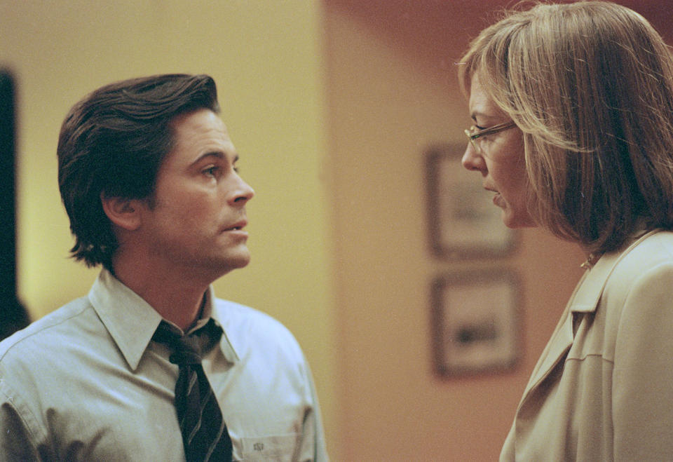 Rob Lowe as Sam Seaborn & Allison Janney as CJ Cregg in ‘The West Wing’ (©Warner Brothers 2001)