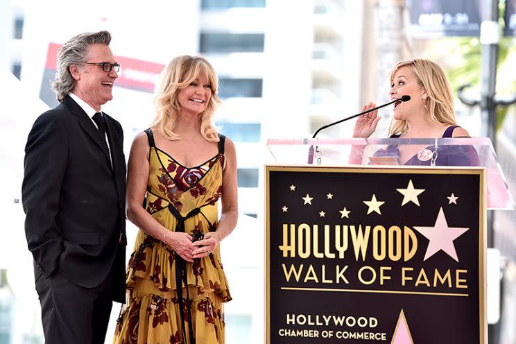 Reese Witherspoon praises Goldie Hawn.