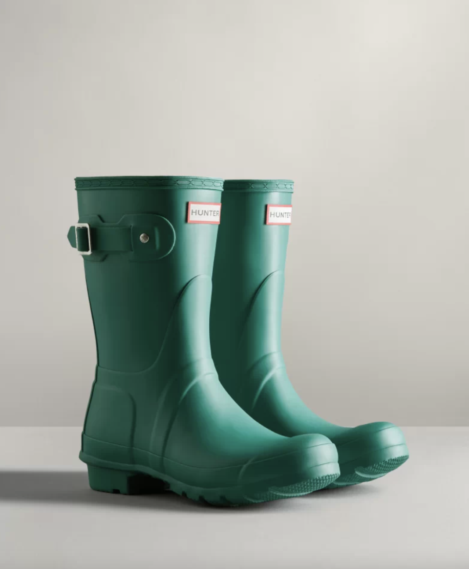 Hunter Original Short Rain Boots (Photo via Hunter)