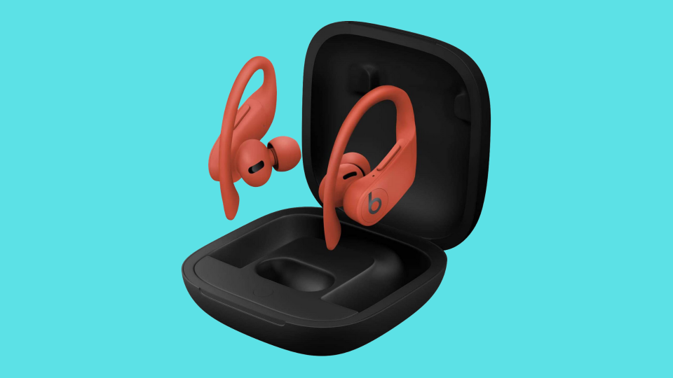 Save $90 on these Beats Powerbeats Pro wireless earbuds. (Photo: Amazon)