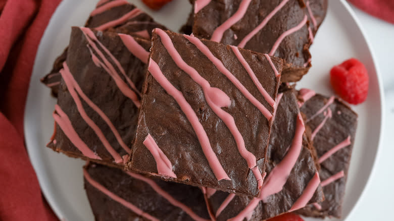 brownies with pink stripes