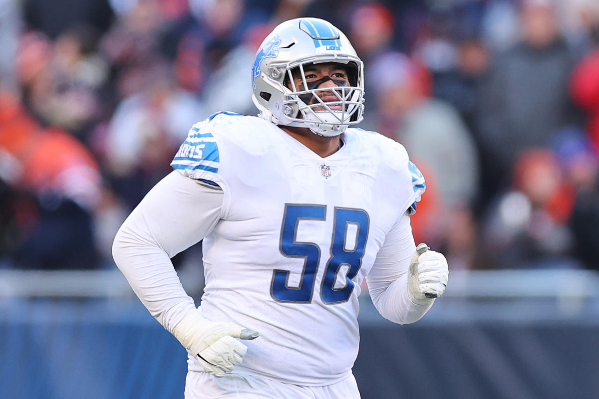 Lions OT Penei Sewell in concussion protocol, to miss camp time - ESPN