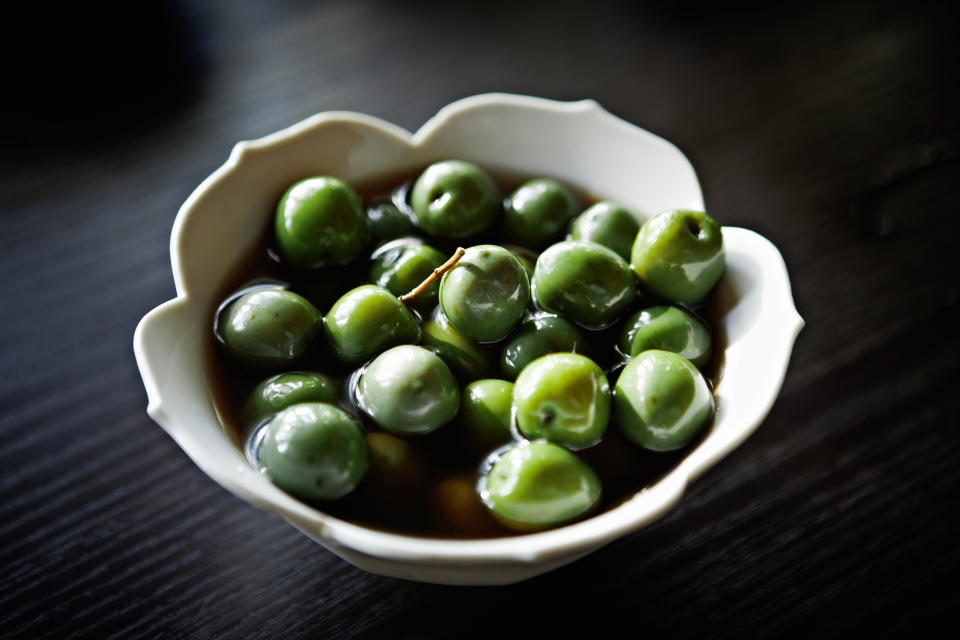 Castelvetrano olives are great as a snack or for chopping up and incorporating into pastas, baked chicken dishes and so much more. (Photo: Thomas Barwick via Getty Images)