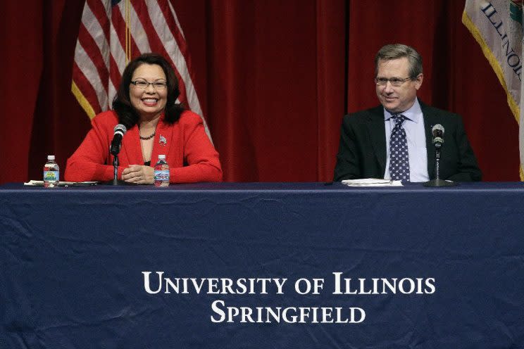 Republican U.S. Sen. Mark Kirk, right, and Democratic U.S. Rep. Tammy Duckworth, left, face off in their first televised debate in what's considered a crucial race that could determine which party controls the Senate, Thursday, Oct. 27, 2016, at the University of Illinois in Springfield, Ill. (Photo: Seth Perlman/AP)