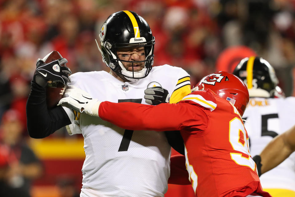 Ben Roethlisberger and the Steelers are huge underdogs at Kansas City. (Photo by Scott Winters/Icon Sportswire via Getty Images)