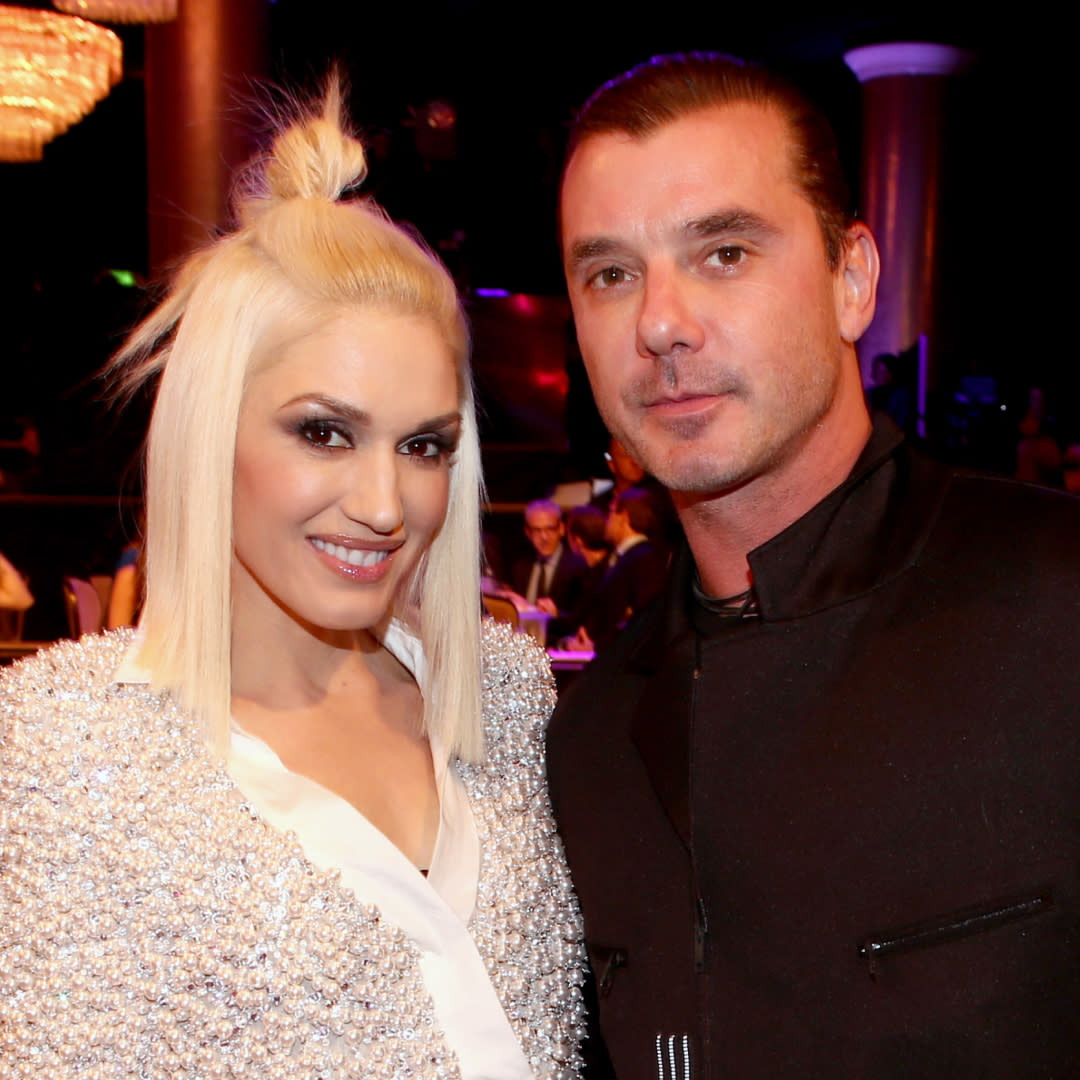  Gwen Stefani (L) and Gavin Rossdale attend the PEOPLE Magazine Awards at The Beverly Hilton Hotel on December 18, 2014 in Beverly Hills, California. . 