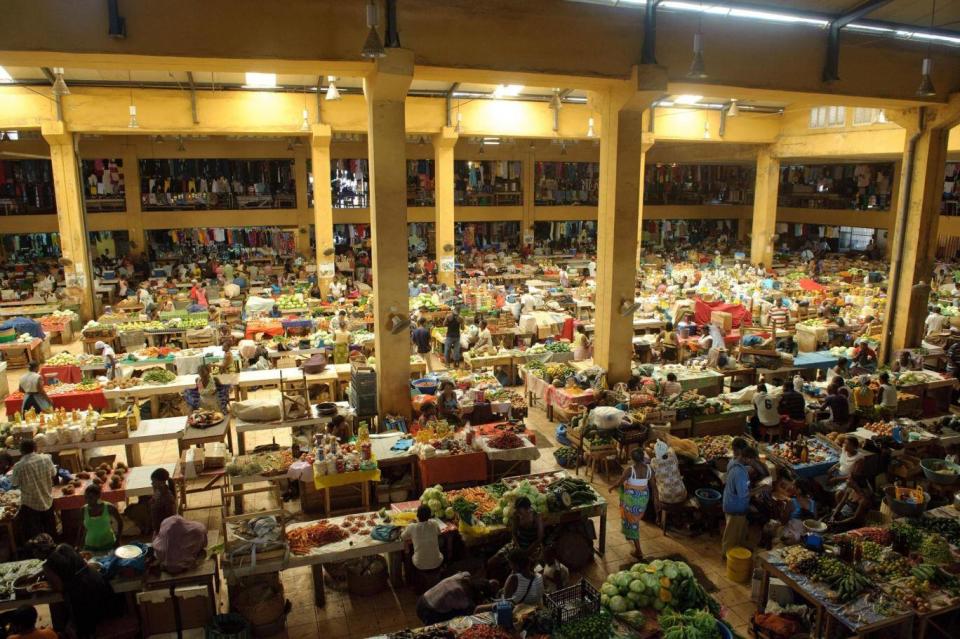 Buy almost anything at São Tomé’s Mercado Grande