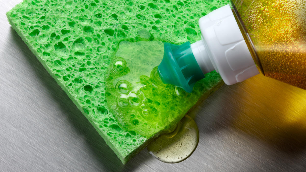 7 Cost-Effective Tips To Save Money On Home Cleaning Supplies - The Cleaning  Lady