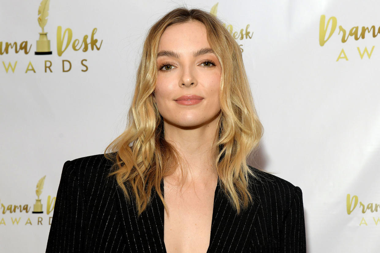Jodie Comer Leaves 'Prima Facie' Broadway Performance After 10 Minutes, Says She 'Can't Breathe' Amid NYC Air Crisis