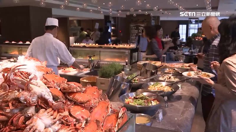 漢來海港自助餐廳巨蛋店內部檢查發現食安疑慮。（示意圖／資料照）