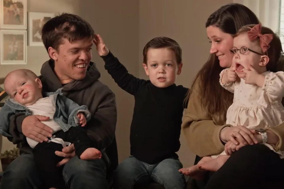 <p>TLC</p> Tori and Zach Roloff with their three kids.