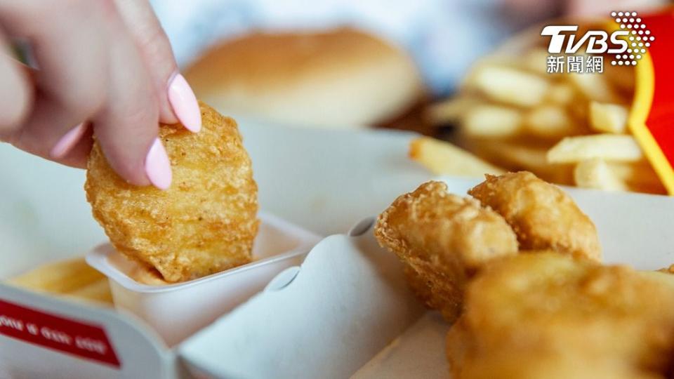 許多人愛吃麥克雞塊。（示意圖／達志影像shutterstock）