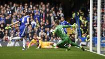 <p>Chelsea’s Cesc Fabregas scores their first goal </p>