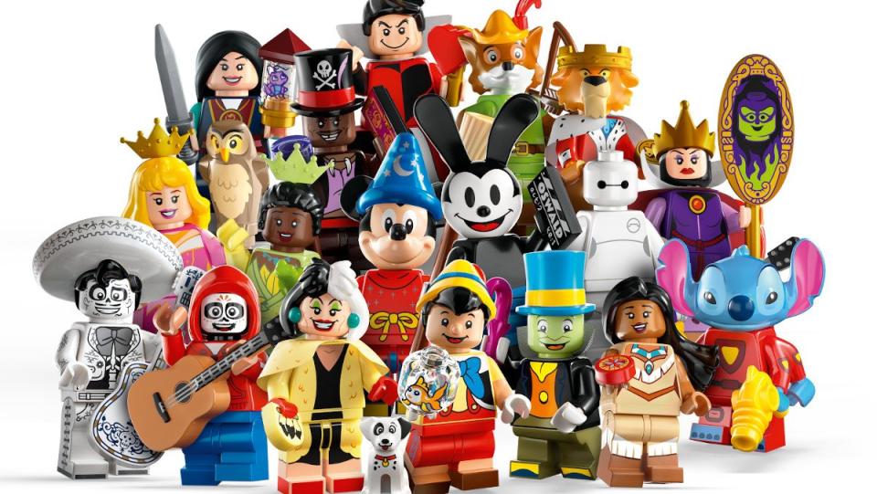 An image of the Disney LEGO minifigs that are part of the Disney100 collection. 