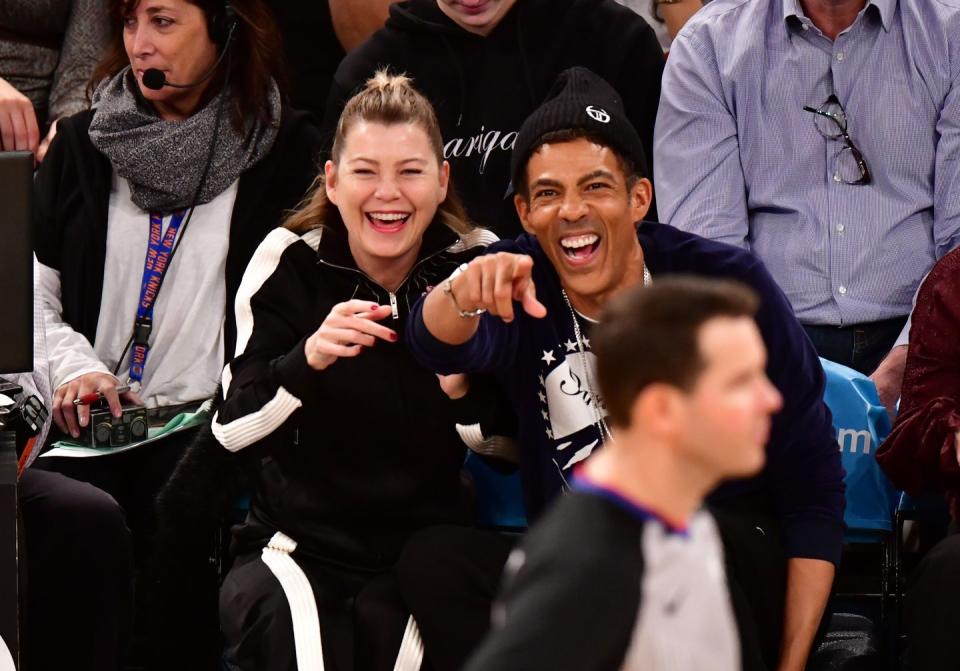 celebrities attend new york knicks vs new orleans pelicans