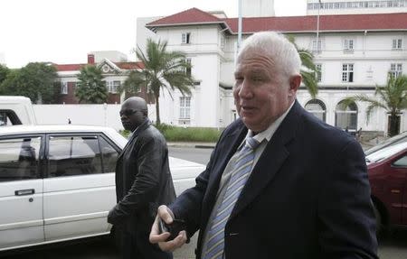 File photo: Roy Bennett arrives at the high court in Harare January 13, 2010. REUTERS/Philimon Bulawayo