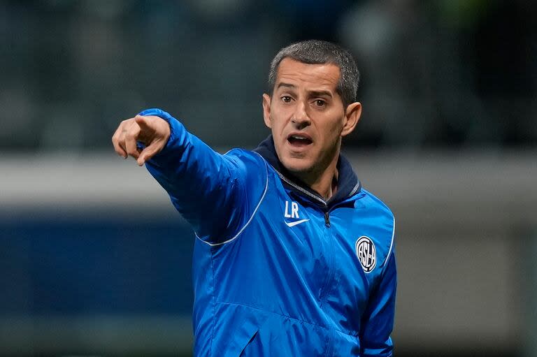 Para allá: Leandro Romagnoli, el entrenador de San Lorenzo