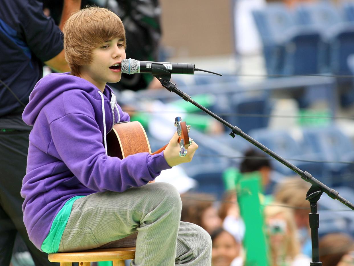 Justin Bieber performs at the 2009 US Open in New York City (Mike Stobe/Getty Images)