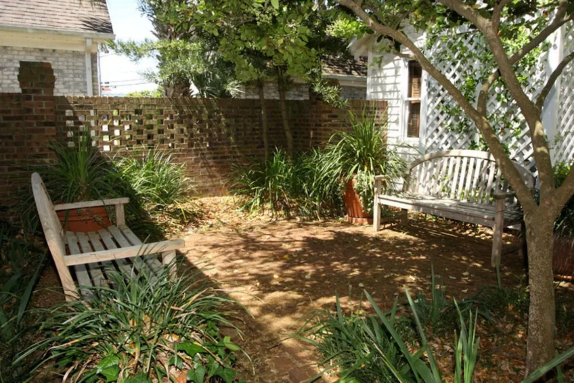 Garden at Southern Grace house on Myrtle Beach’s Golden Mile. Screenshot of listing. January 5, 2022.