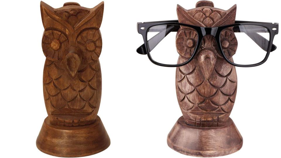 Best gifts for book lovers: Owl eyeglass holder