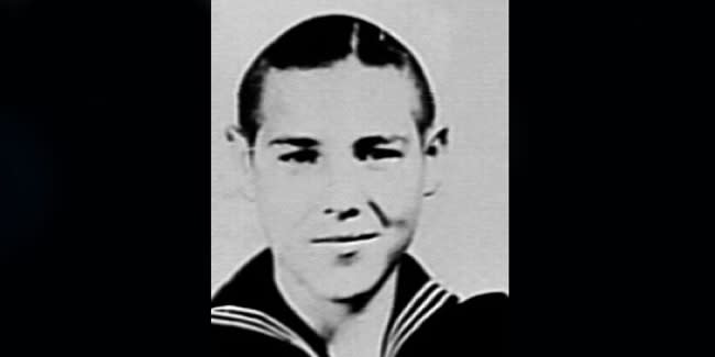 Calvin Graham a los 13 años de edad ya se había convertido en un condecorado veterano de la Segunda Guerra Mundial (imagen vía Wikimedia commons)