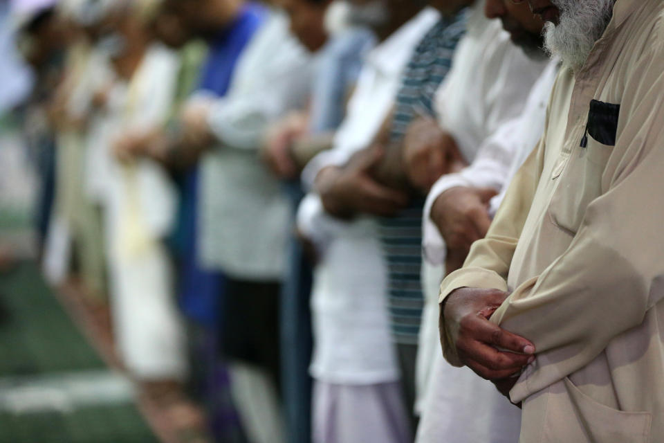 Masjid Jamae one of the earliest mosques in Singapore located in Chinatown. Muslims praying. Salat. Singapore. (Photo: Pascal Deloche / Godong)