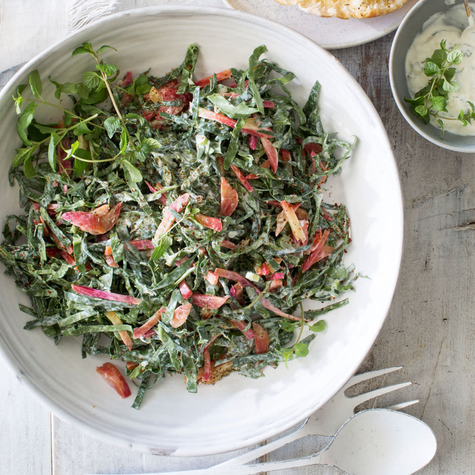 Greek-Style Spinach Salad