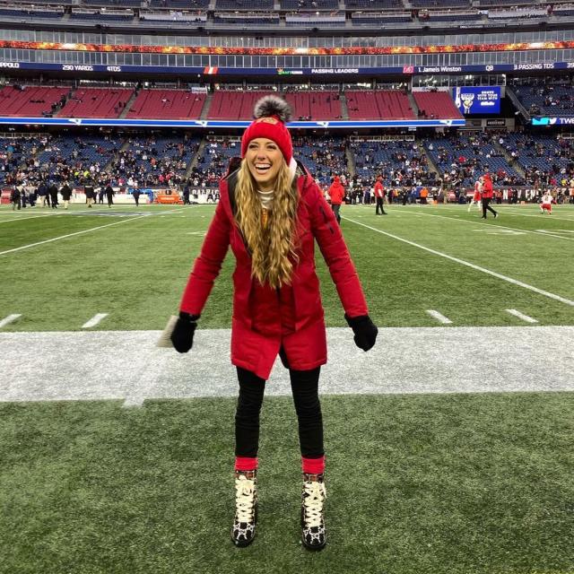 Brittany Mahomes taking a pass on the robot revolution at SoFi Stadium