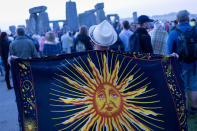<p>Spiritual revellers celebrate the summer solstice (mid-summer and longest day) at the ancient stones of Stonehenge, on 21st June 2017, in Wiltshire, England. (Photo: Richard Baker/In Pictures via Getty Images) </p>