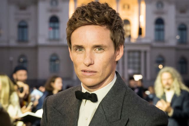 <p>Thomas Lohnes/Getty Images</p> Eddie Redmayne