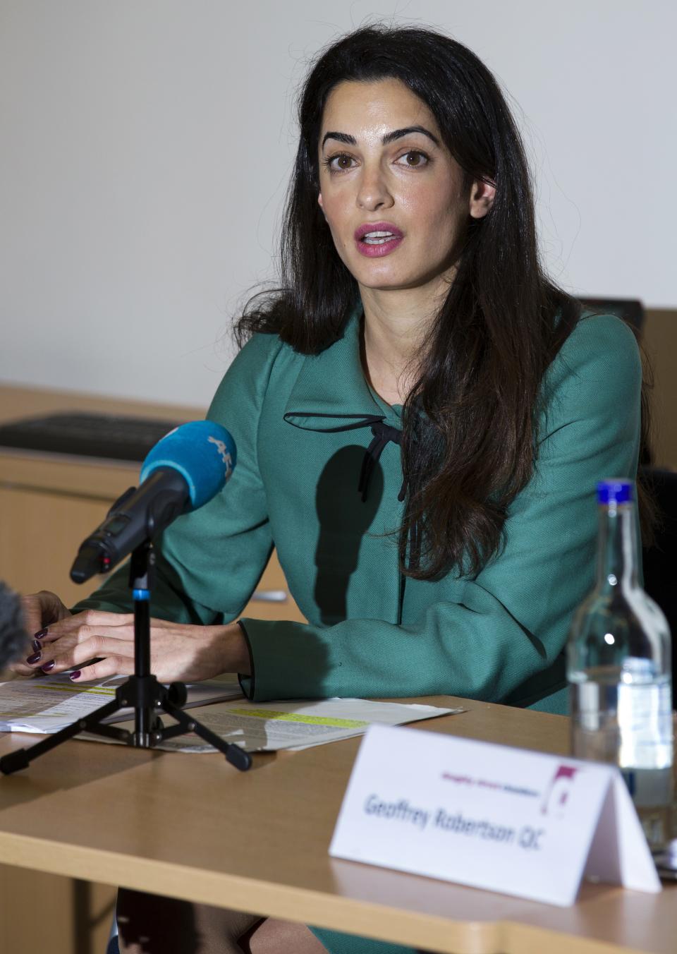 Lawyer Amal Alamuddin is pictured during a press conference in London on November 5, 2012. (Getty Images)