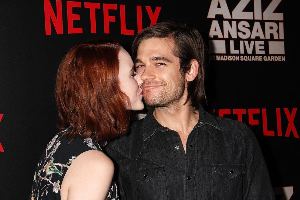 NEW YORK, NY - MARCH 06: Jason Ralph and Rachel Brosnahan attend "Aziz Ansari: Live at Madison Square Garden" New York Screening at Crosby Street Hotel on March 6, 2015 in New York City. (Photo by Laura Cavanaugh/FilmMagic)