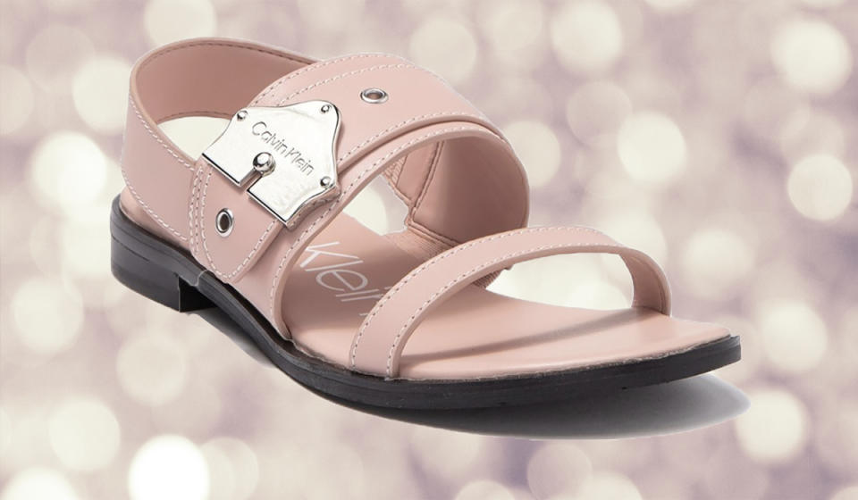 The perfect weekend sandal. (Photo: Nordstrom Rack)