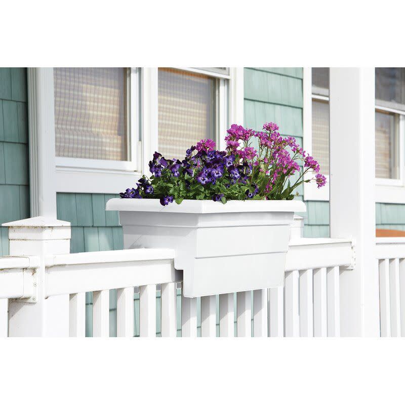 4) Kaysville Plastic Railing Planter