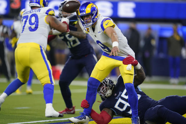 Penalties, early picks end up leading to Rams' 2nd defeat - The