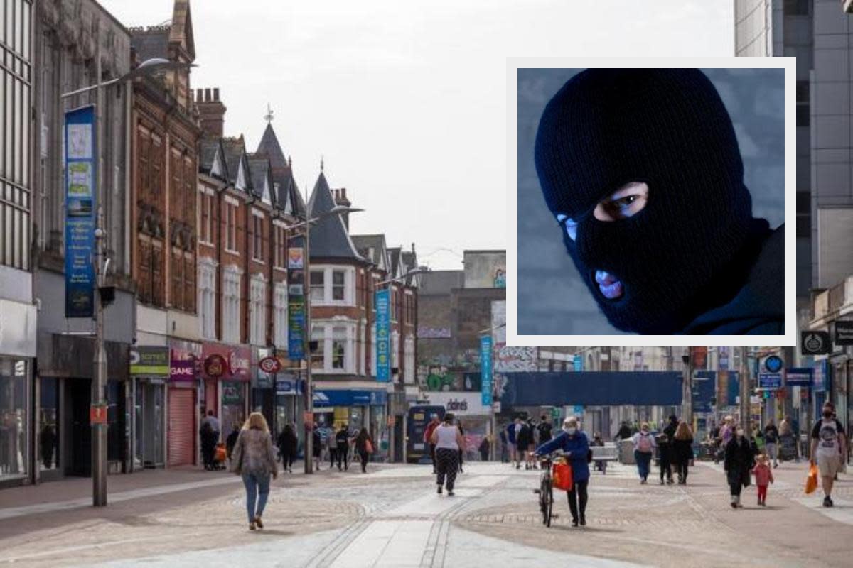 Balaclava-clad yobs who terrorise Southend city centre 'should face instant fines' <i>(Image: File photos)</i>