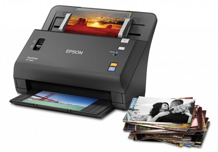 epson-fastfoto-scans-photos-15-HR