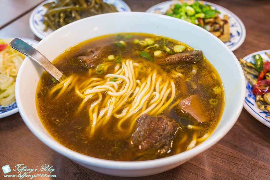 台北｜老山東牛肉麺