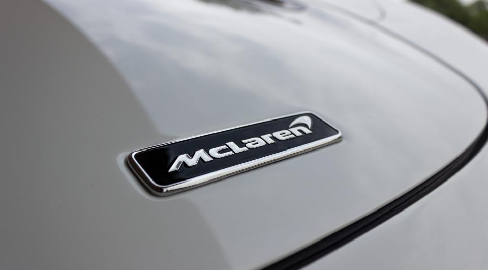 The McLaren 720S Spider hood logo.