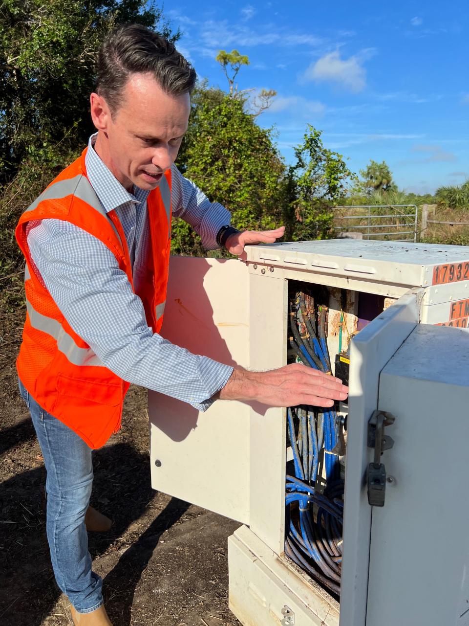 Martin Valence, vice president of Lumen Technologies, explains the damage caused by hurricane Ian to their remote terminals.